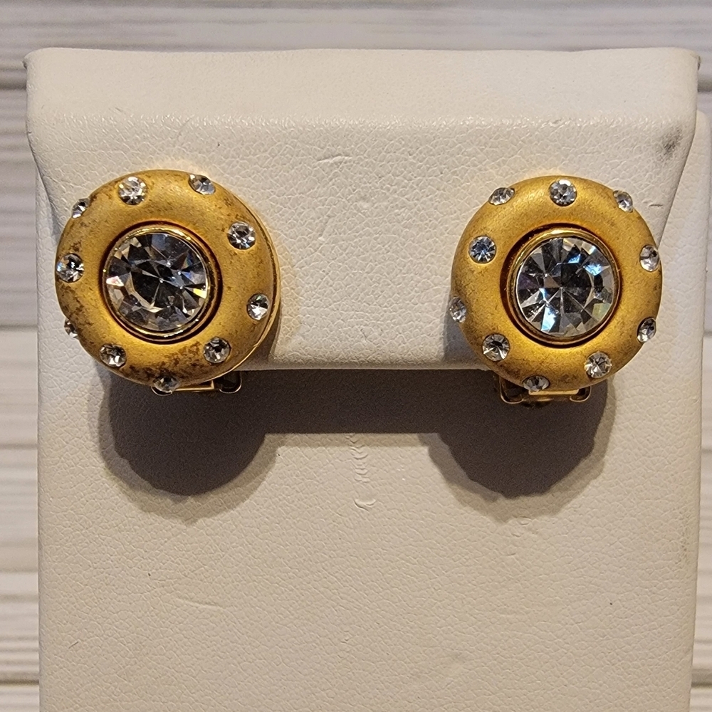 Vintage Swarovski Swan Signed Clear Crystal Gold Tone Clip On Earrings
